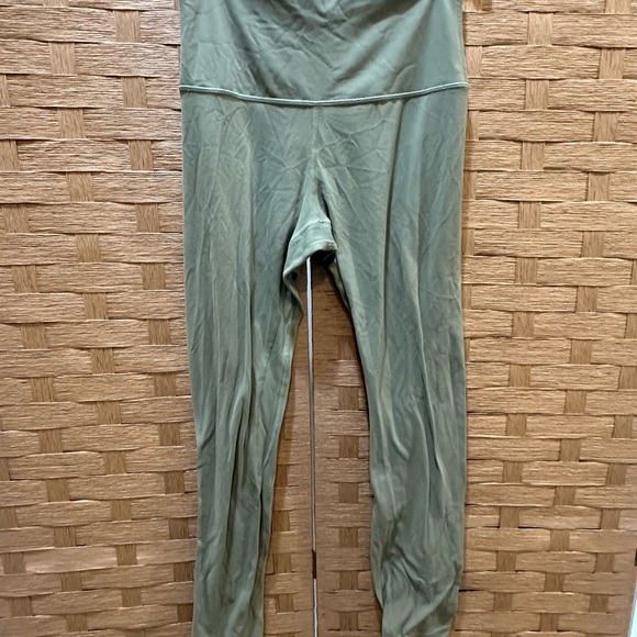 Lululemon Align HR Pant 25" Size 6 - Picture 5 of 5
